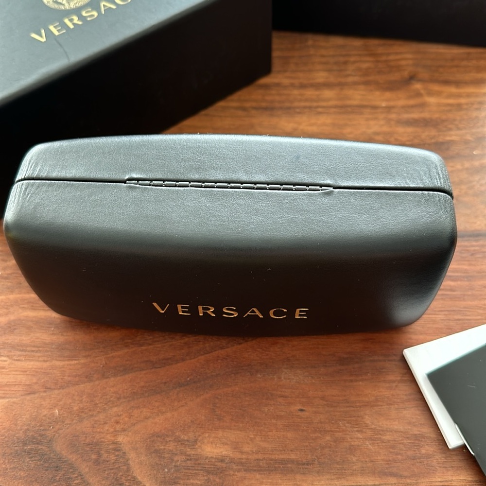 Authentic Versace Sunglasses Case ONLY (w/ outer box, booklet and cloth bag) - Picture 2 of 6